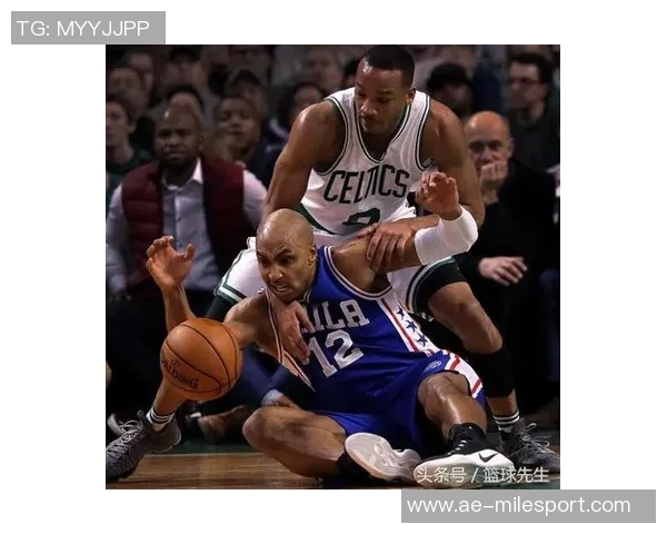 维金斯强调团队防守的重要性每位队员都在全力支持彼此