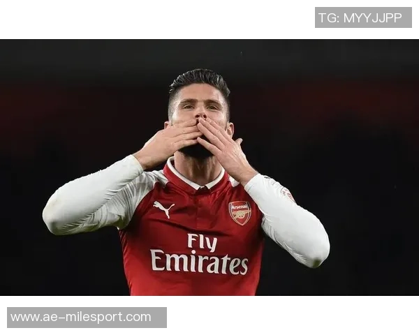 吉鲁打破进球荒助攻破巴黎FC球门重回法甲巅峰状态