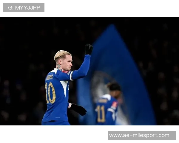 罗伯特桑切斯助力切尔西稳固防线对抗热刺展现出色表现